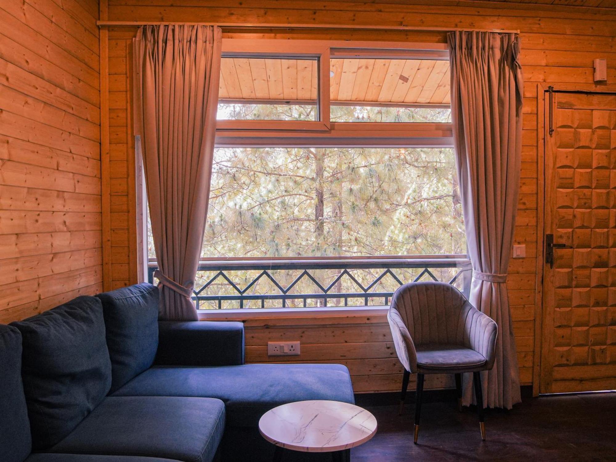 Готель Thehimalayanliving Whistling Pines Мукетсвар Екстер'єр фото